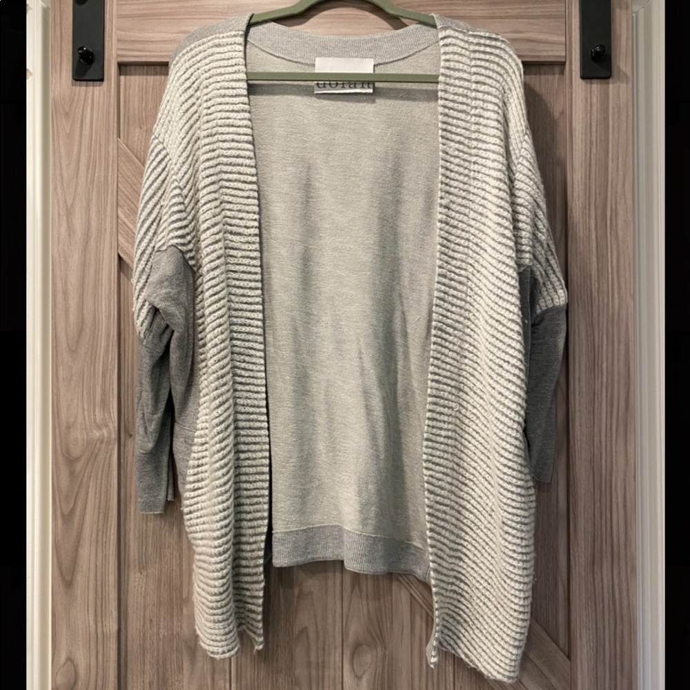 White/Grey Open Cardigan